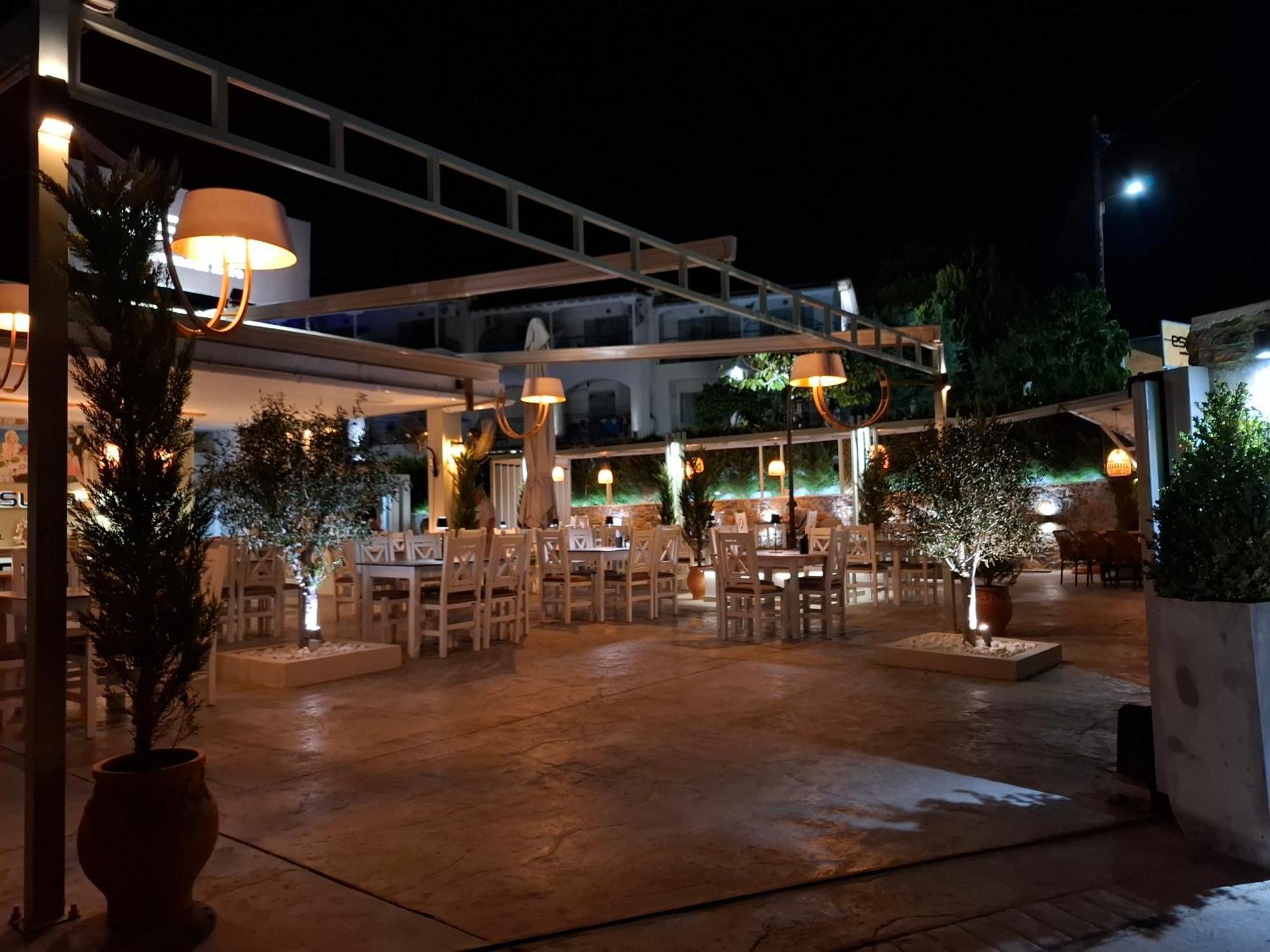 Hotel Marina Kolios Extérieur photo