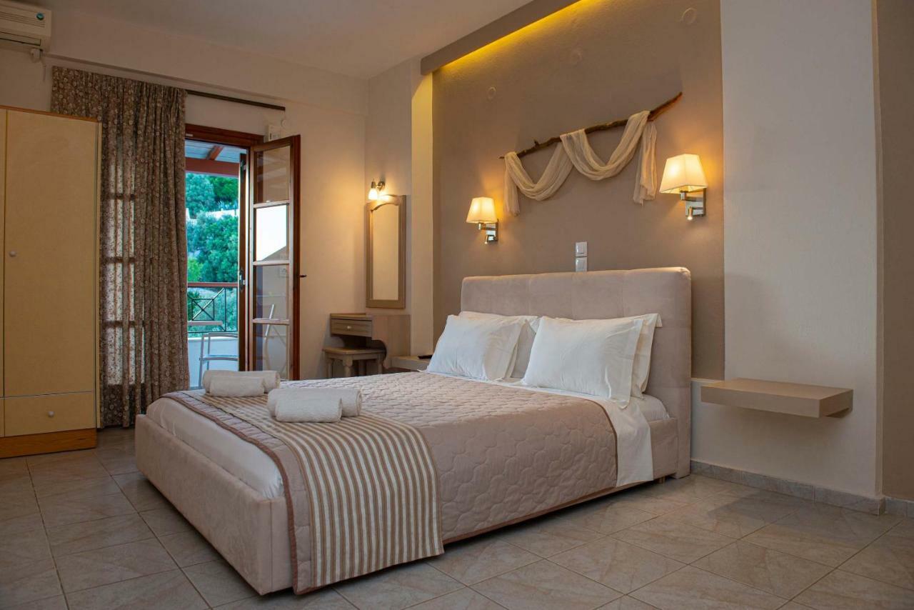 Hotel Marina Kolios Extérieur photo